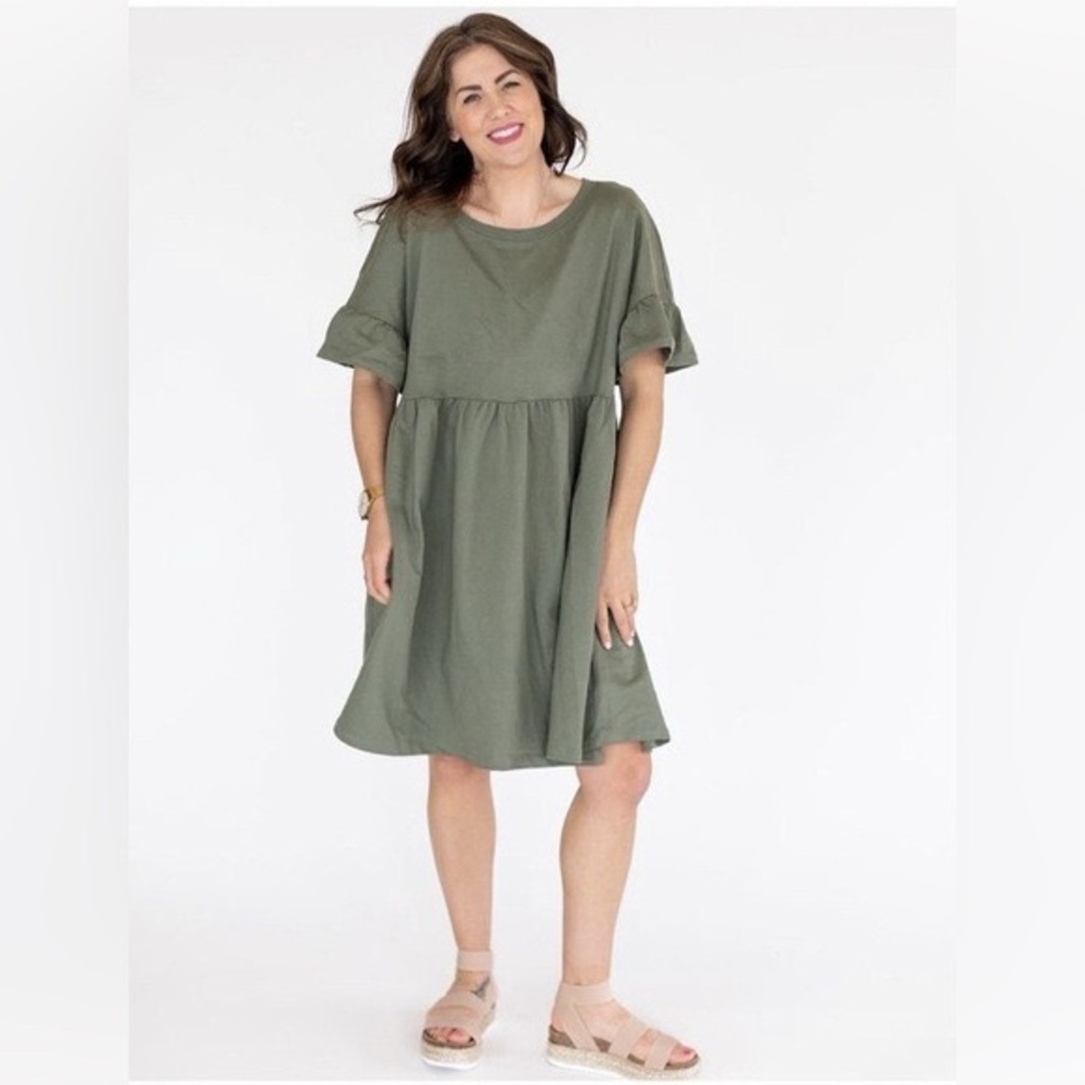 Jillian Harris x Jardine’s Domaine Babydoll Dress Relaxed fit